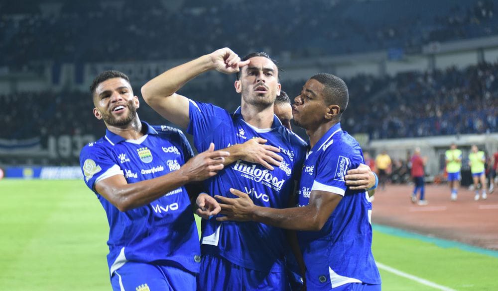 Persib Versus  Persita, Tidak Ingin Gagal Lagi Hodak Takan Beri Ruang bagi Lawan